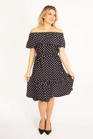 sans Plus Size Dress