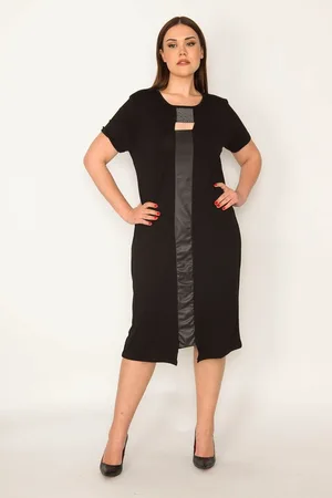 sans Plus Size Dress