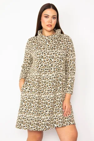 sans Plus Size Dress