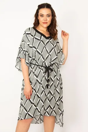 sans Plus Size Dress