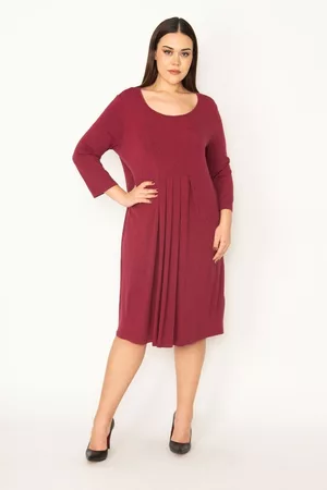 sans Plus Size Dress