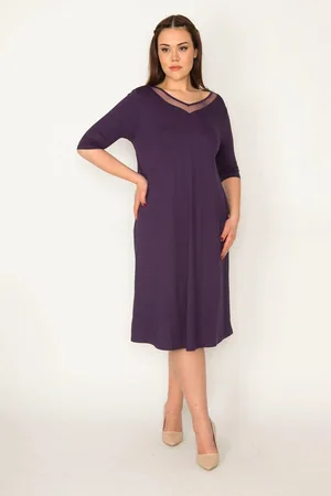 sans Plus Size Dress