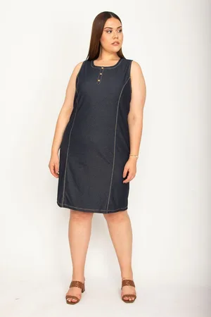 sans Plus Size Dress