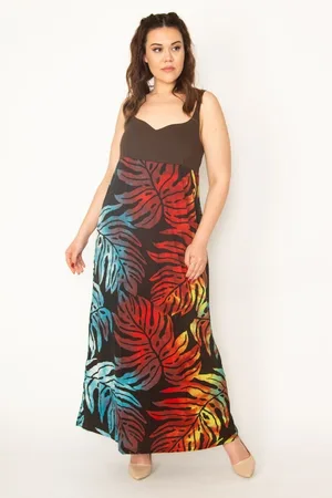 sans Plus Size Dress