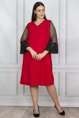 sans Plus Size Dress
