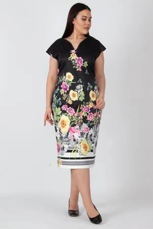 sans Plus Size Dress