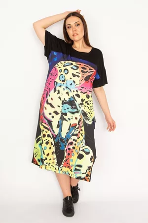 sans Plus Size Dress