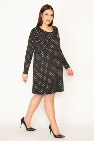 sans Plus Size Dress