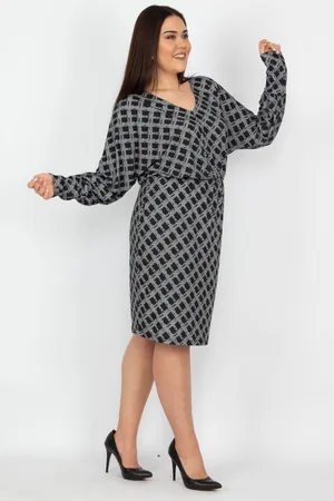 sans Plus Size Dress