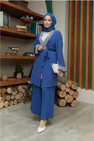 HAKİMODA Suit