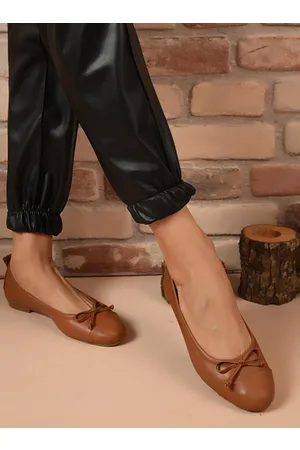 Shoestime Flat Shoes