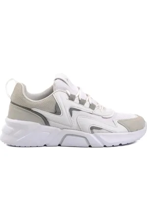 Dunlop Sports Shoes