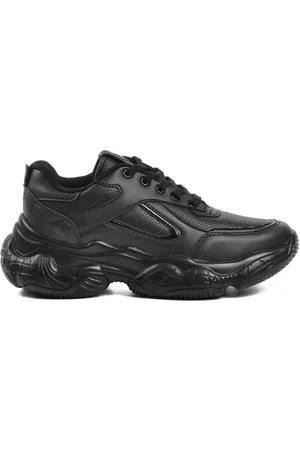 Dunlop Sports Shoes