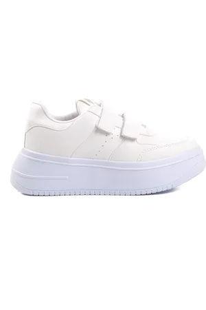 Dunlop Sports Shoes