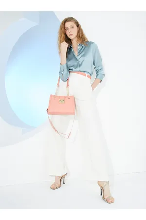 Pierre Cardin Shoulder Bags