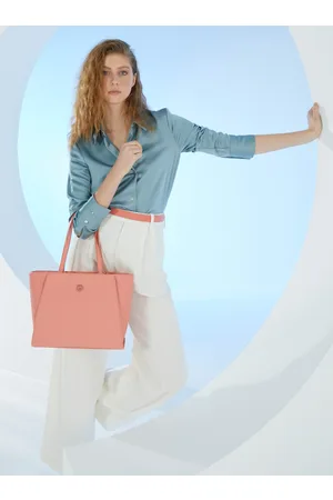 Pierre Cardin Shoulder Bags