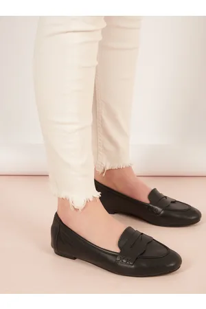 Shoestime Flat Shoes