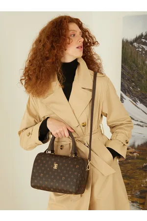 Pierre Cardin Shoulder Bags