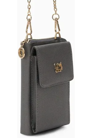 Levi`dor Shoulder Bags