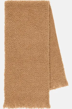 Loro Piana Fluffy bouclÃ© scarf
