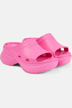 Balenciaga Pool Crocsâ¢ rubber mules