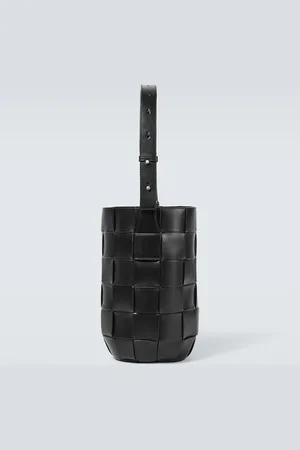 Bottega Veneta Cassette Lantern leather bucket bag