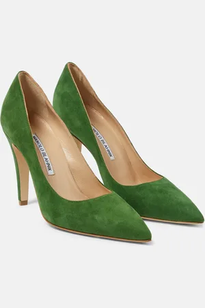 Manolo Blahnik Nelirapla suede pumps