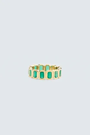 Shay 18kt gold ring with emeralds