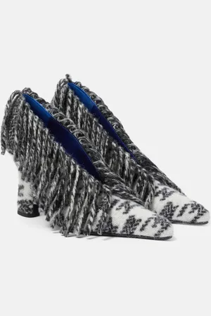Burberry Sweep 100 fringed wool pumps