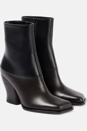 Loewe Onda leather ankle boots