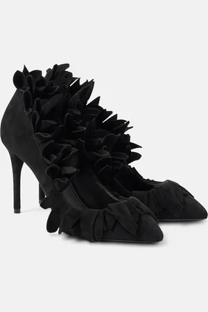 Alaïa AlaÃ¯a Petal ruffled suede pumps