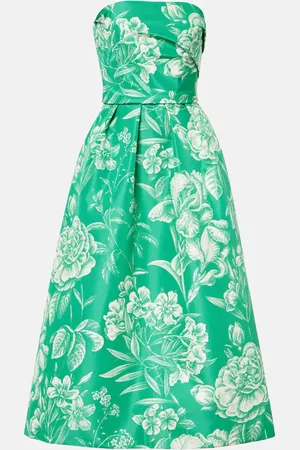MONIQUE LHUILLIER Strapless silk gown