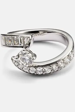 BUCHERER FINE JEWELLERY Inner Fire 18kt white gold ring with diamonds