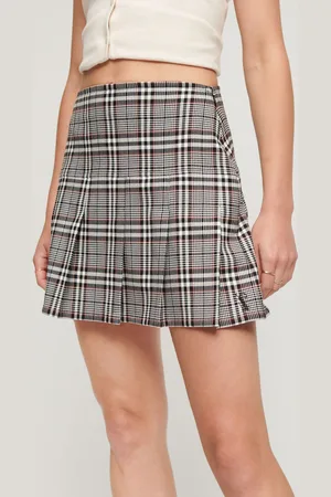 Pleated online overall skirt