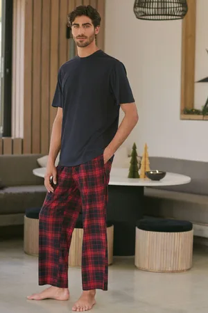 Next /Red Check Motionflex Cosy Pyjamas Set