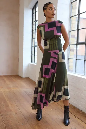 Next Green/ Geo Print Mesh Midi Short Sleeve Asymetric Hem Dress
