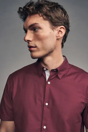 Next Burgundy Red Slim Fit Stretch Oxford Short Sleeve Shirt