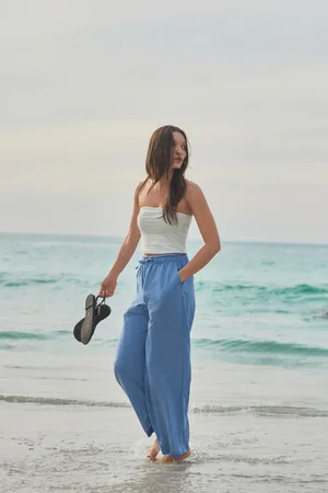 Next Wide Leg Pull-On Linen Blend Trousers
