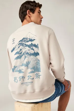 Next Crew Sweatshirt Hokusai Graphic License Crew Sweatshirt