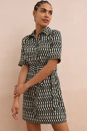Next Green/ Geo Print Short Sleeve Mini Tie Waist Shirt Dress