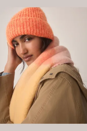 Next Coral Knitted Beanie Hat