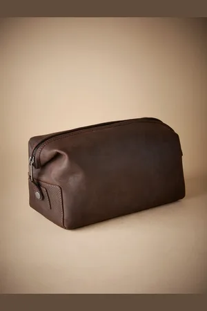 Next Textured Oily Leather Washbag