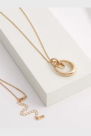 Next Tone Interlocking Circle Pendant Necklace