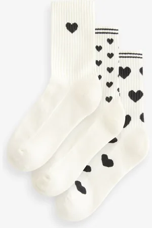 Next /Cream Hearts Ribbed Ankle Socks 3 Pack