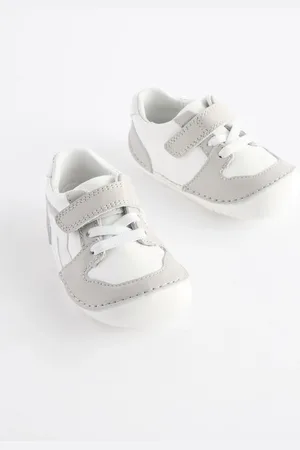 Next /Neutral Standard Fit (F) Crawler Shoes