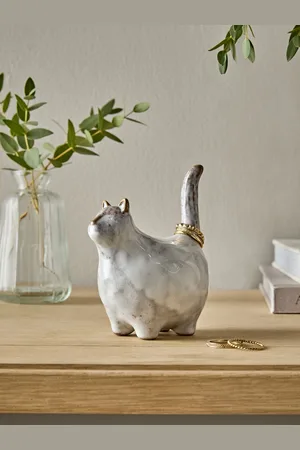 Next Chester The Cat Ring Holder