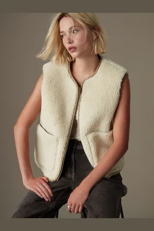 Next Ecru Teddy Borg Gilet