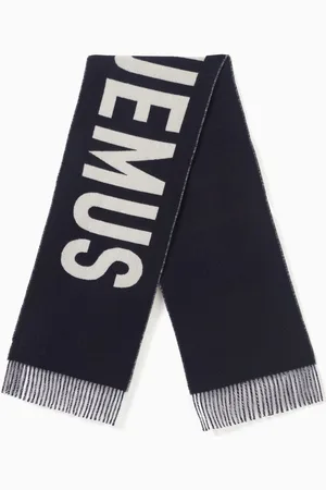 Jacquemus Logo Fringed Scarf in Wool