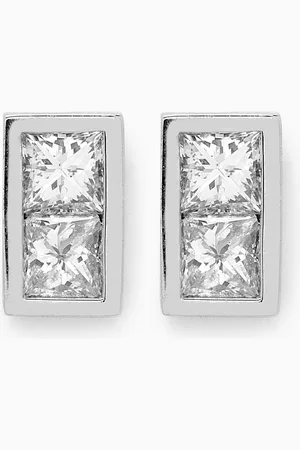 Fergus James Mini Bar Diamond Stud Earrings in 18kt Gold