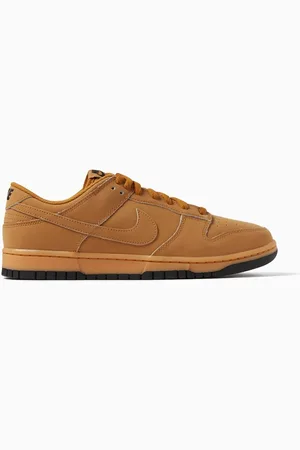 Nike Dunk Low Retro SE Sneakers in Suede